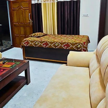 Ramayana Grand Hotel Ayodhya Exterior foto